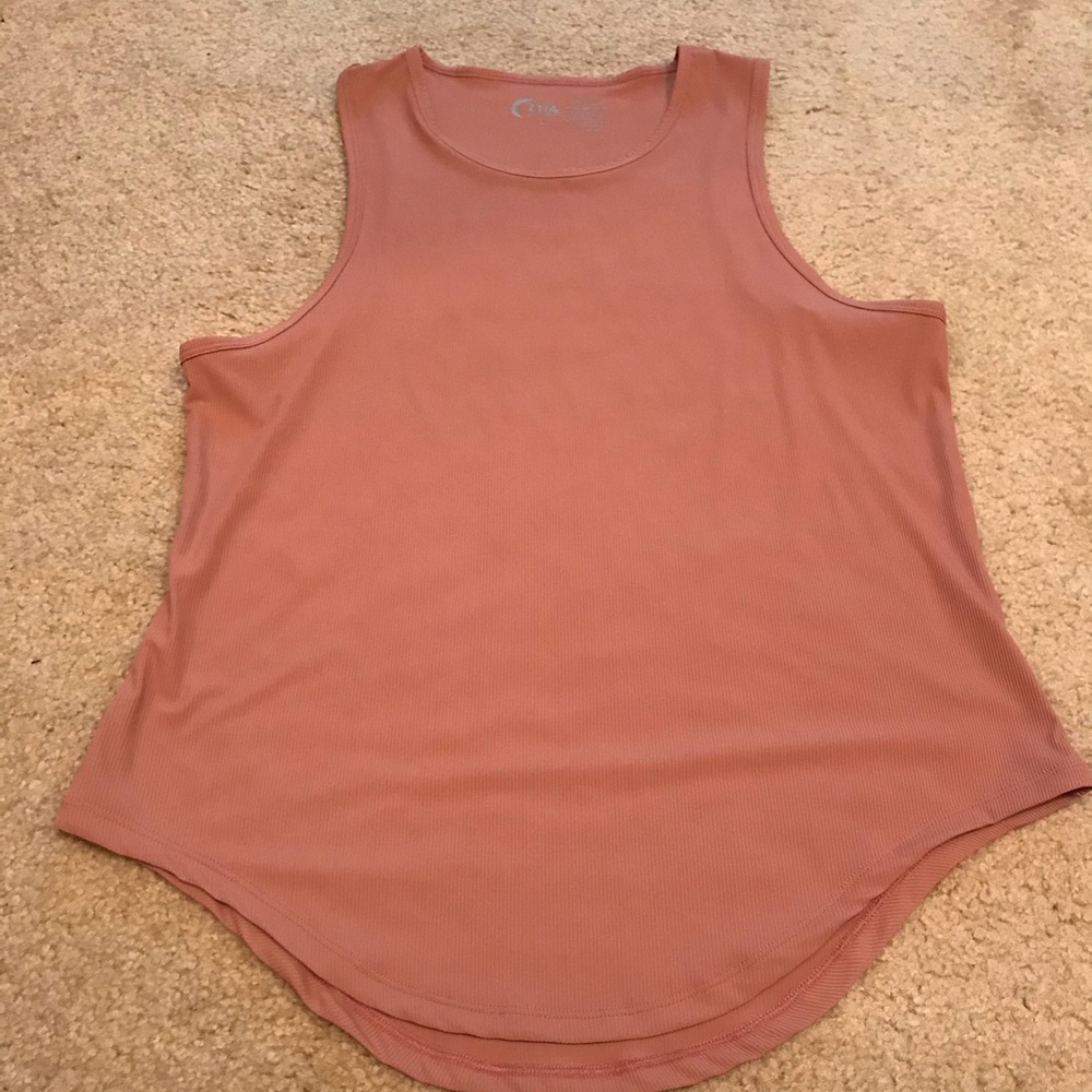 Zyia poppy premium tank